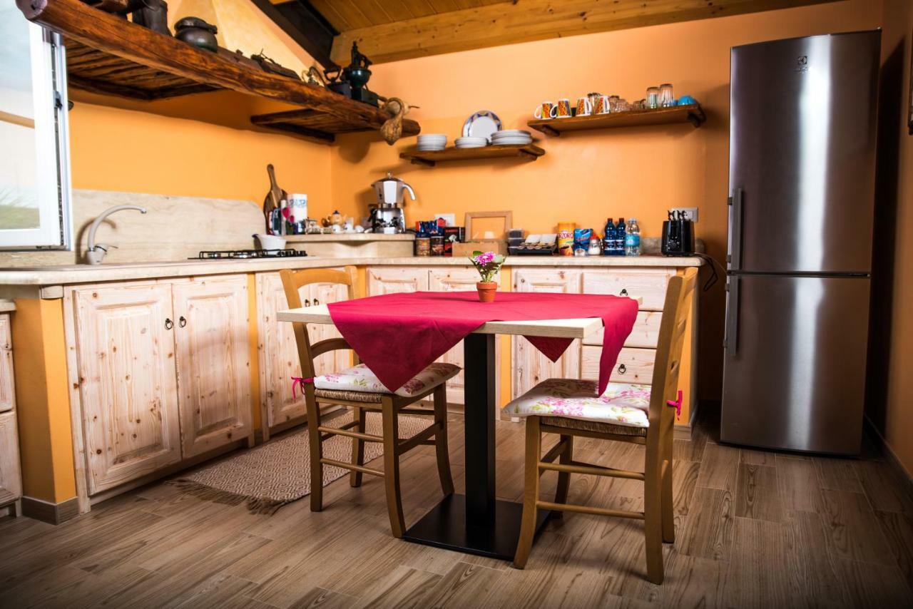 B&B Il Cenerino SantʼAntìoco Dış mekan fotoğraf
